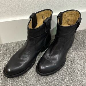 Frye Jamie Stitch Bootie Sz 7 in Black NWOB